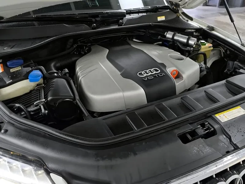 Audi Q7 3.0 TDI Quattro, снимка 6 - Автомобили и джипове - 55132436