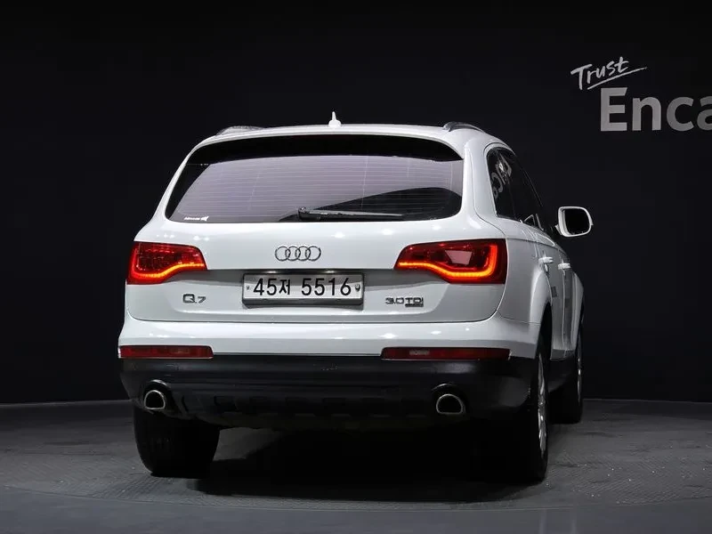Audi Q7 3.0 TDI Quattro, снимка 4 - Автомобили и джипове - 55132436