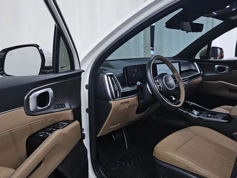 Kia Sorento HEV 1.6 4WD| 230к.с., снимка 10 - Автомобили и джипове - 56268981