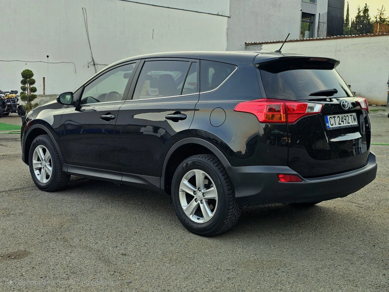 Toyota Rav4  - изображение 7