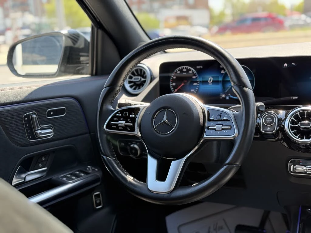 Mercedes-Benz GLA 250 4MATIC* Night Pack* ПАНО* Мъртва Т. - изображение 8