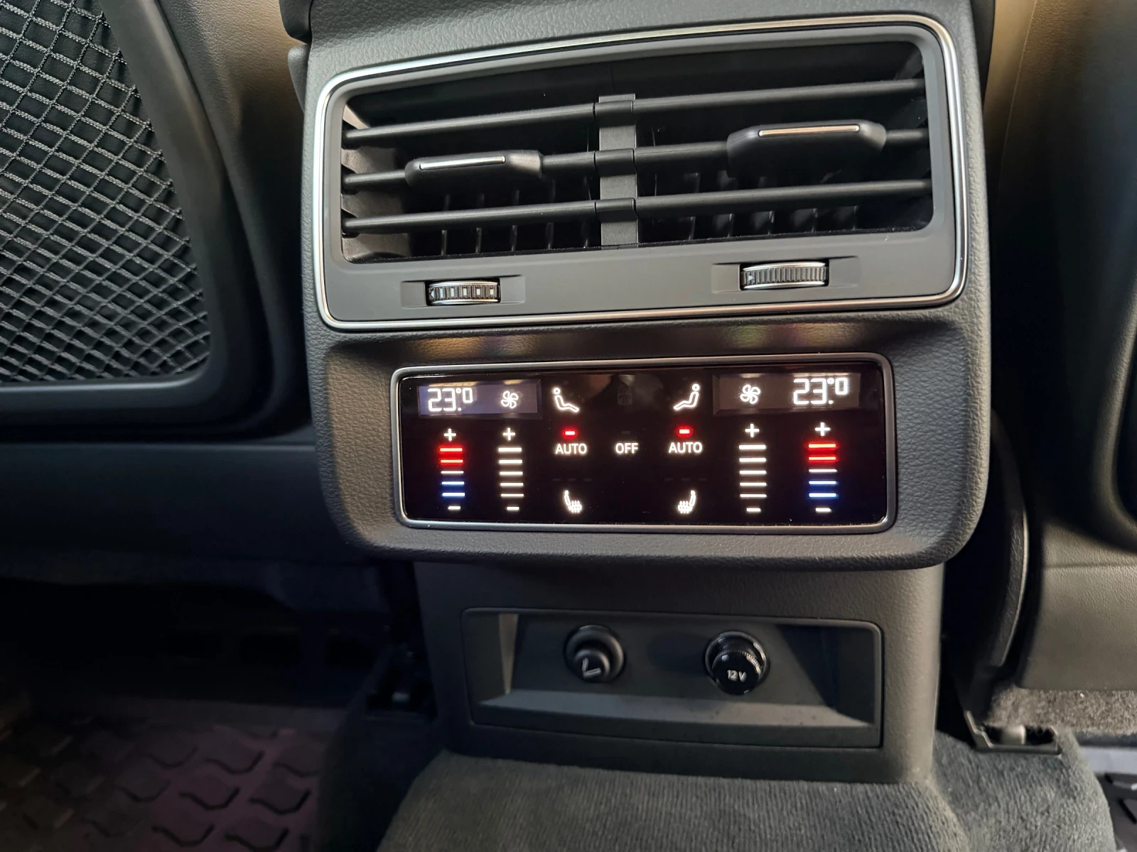 Audi Q7 50 TDI/S-LINE/S-SEATS/MATRIX/B&O/7-МЕСТЕН, снимка 15 - Автомобили и джипове - 54123067