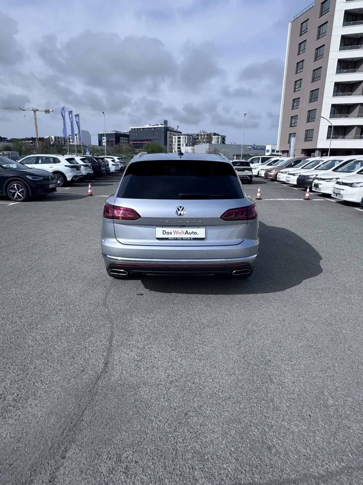 VW Touareg, снимка 4 - Автомобили и джипове - 54229630
