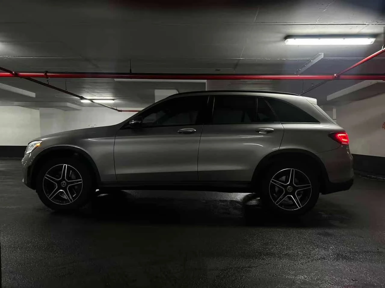 Mercedes-Benz GLC 300  CARFAX, снимка 2 - Автомобили и джипове - 54244069