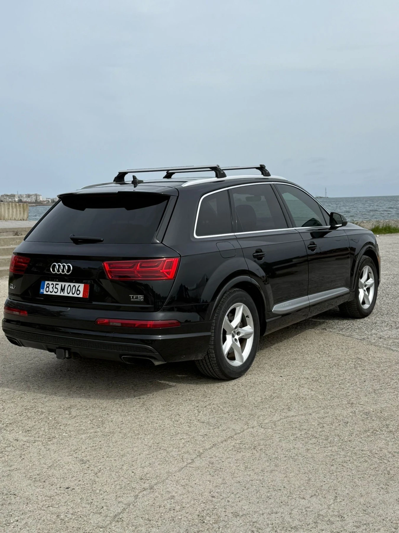 Audi Q7 3.0 T Quattro 7места Distronic Full LED 122 хил км, снимка 3 - Автомобили и джипове - 54596209