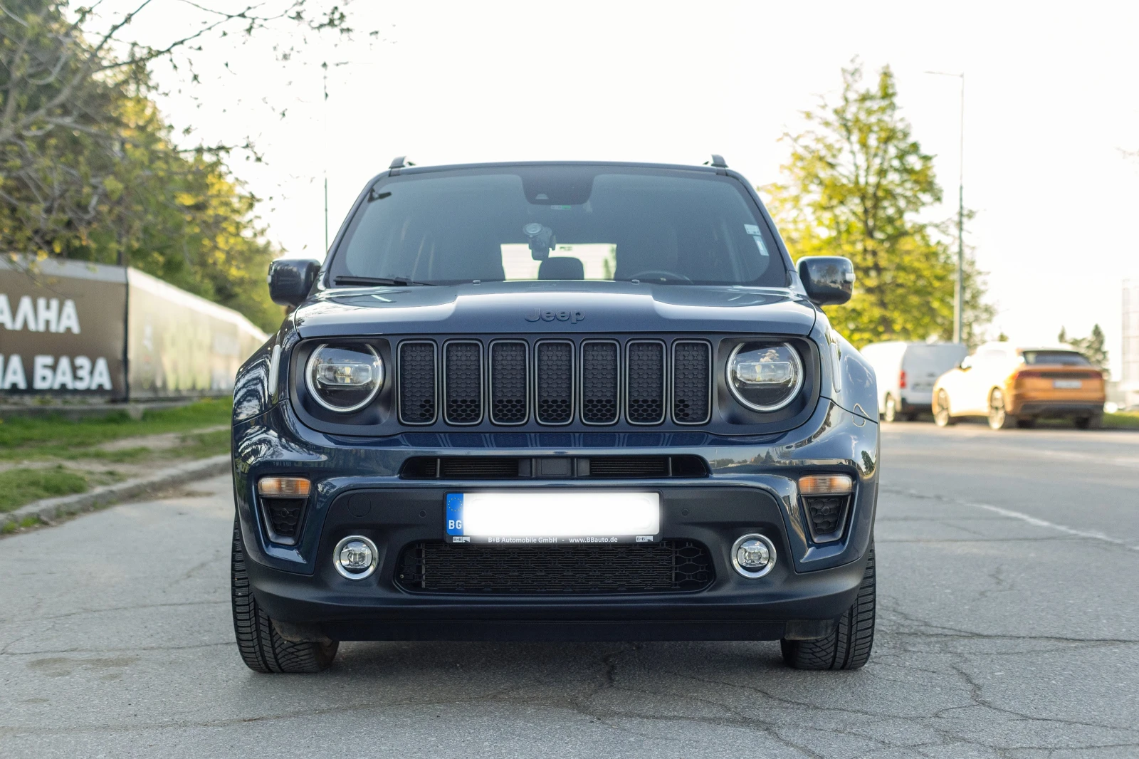 Jeep Renegade 1.3 Plug-in Hybrid, 4Х4, Автомат, снимка 5 - Автомобили и джипове - 54437496
