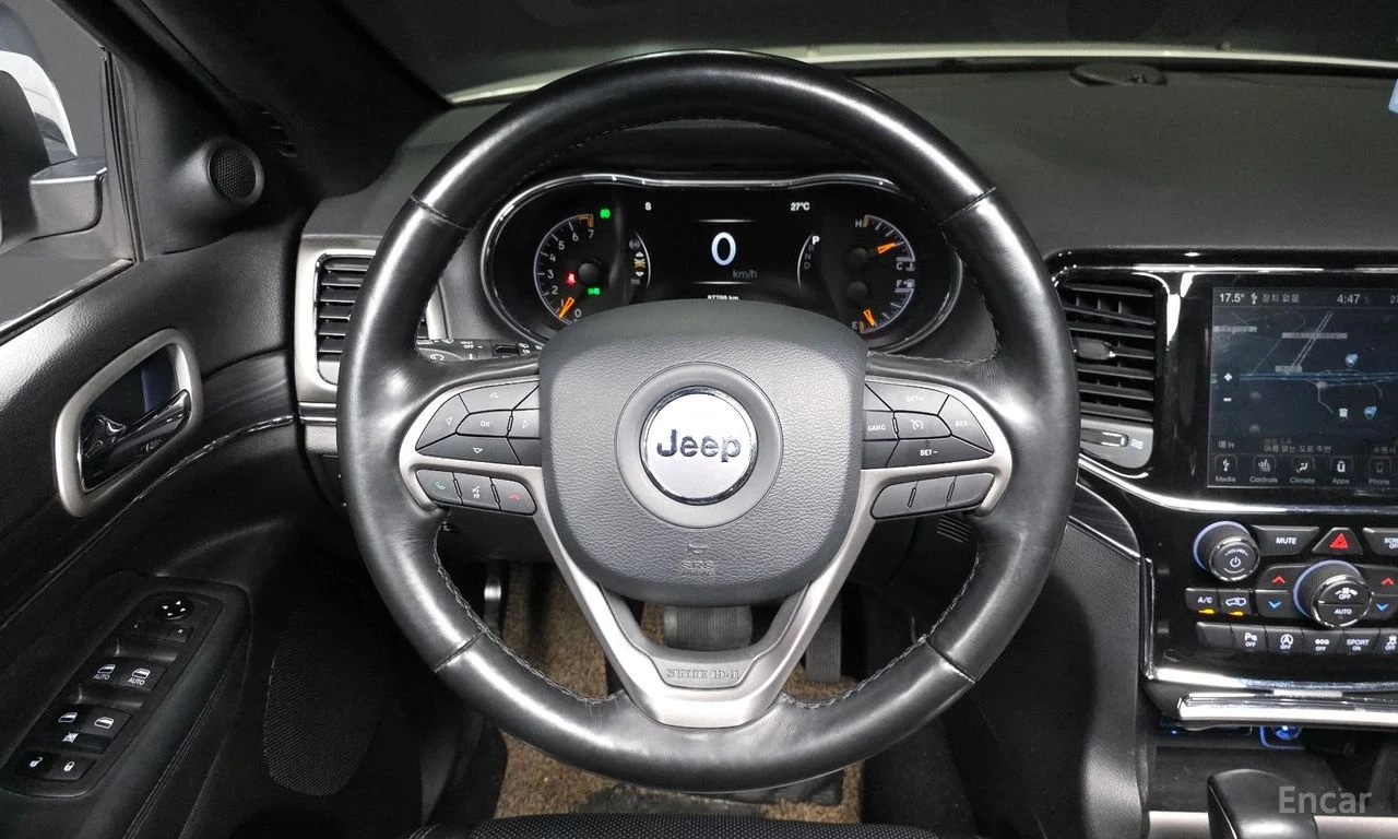 Jeep Grand cherokee 3.6* V6* 8ZF* ПОДГРЕВ* ОБДУХВАНЕ* КАМЕРА* КЕЙЛЕС* , снимка 7 - Автомобили и джипове - 54737189