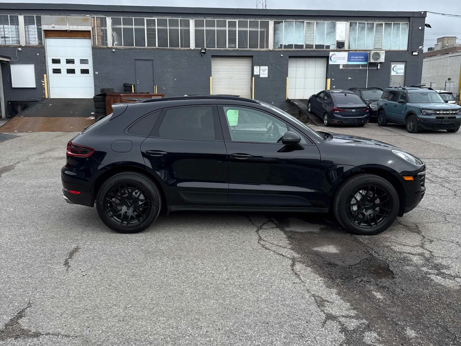 Porsche Macan S* BOSE * ПАНОРМА* НАЛИЧНА В СОФИЯ* , снимка 4 - Автомобили и джипове - 54895411