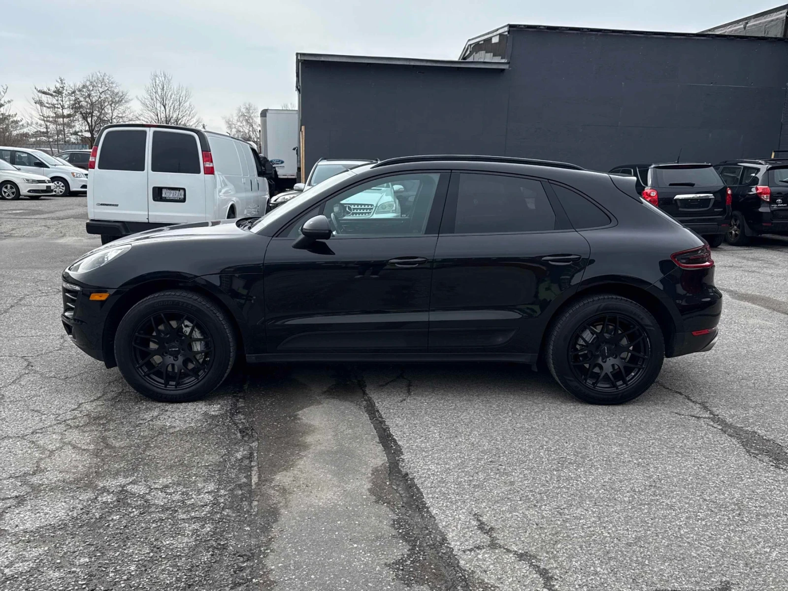Porsche Macan S* BOSE * ПАНОРМА* НАЛИЧНА В СОФИЯ* , снимка 5 - Автомобили и джипове - 54895411