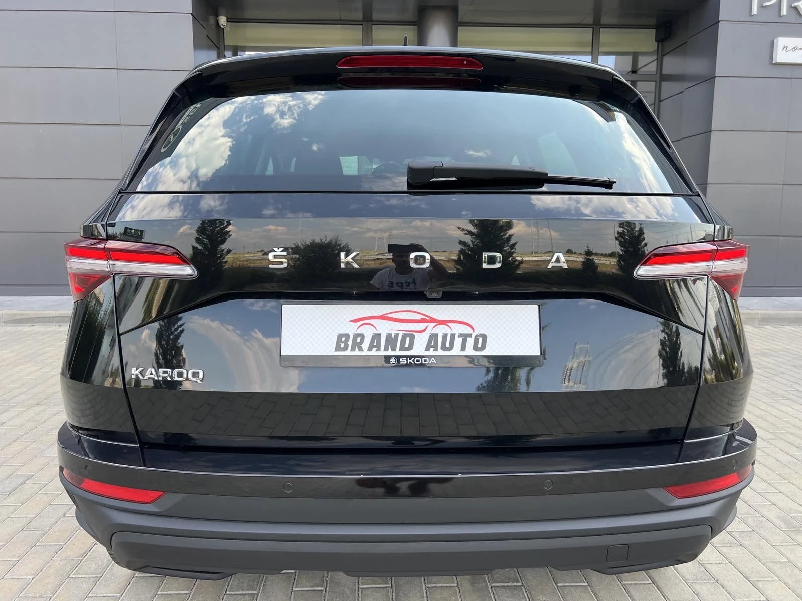 Skoda Karoq * FACE LIFT * 2.0TDI  AUTOMATIC 150k.c, снимка 6 - Автомобили и джипове - 55239869