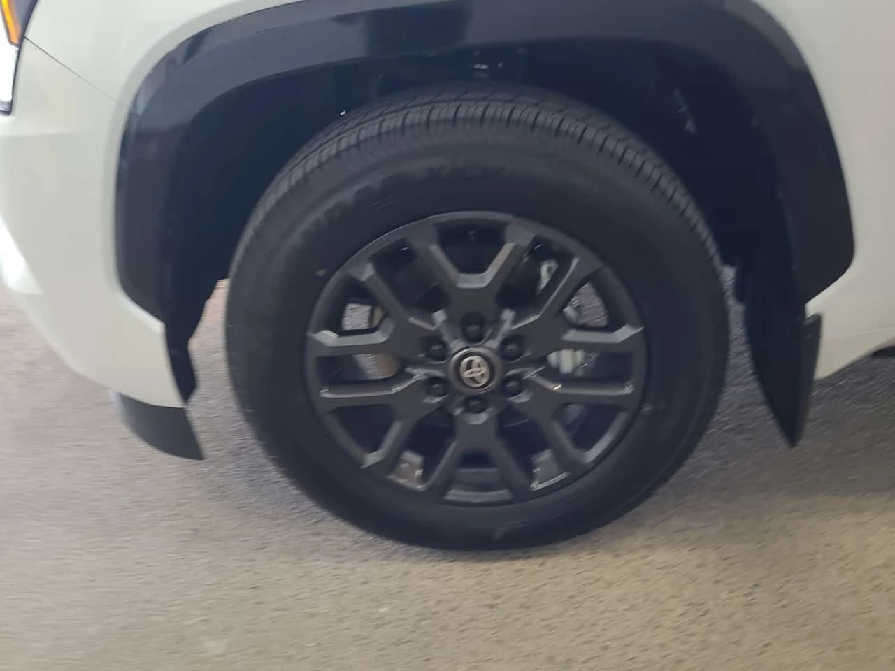 Toyota Sequoia 4WD PLATINUM / 360 /DIS / ОБДУХВАНЕ / CARFAX, снимка 7 - Автомобили и джипове - 55670951