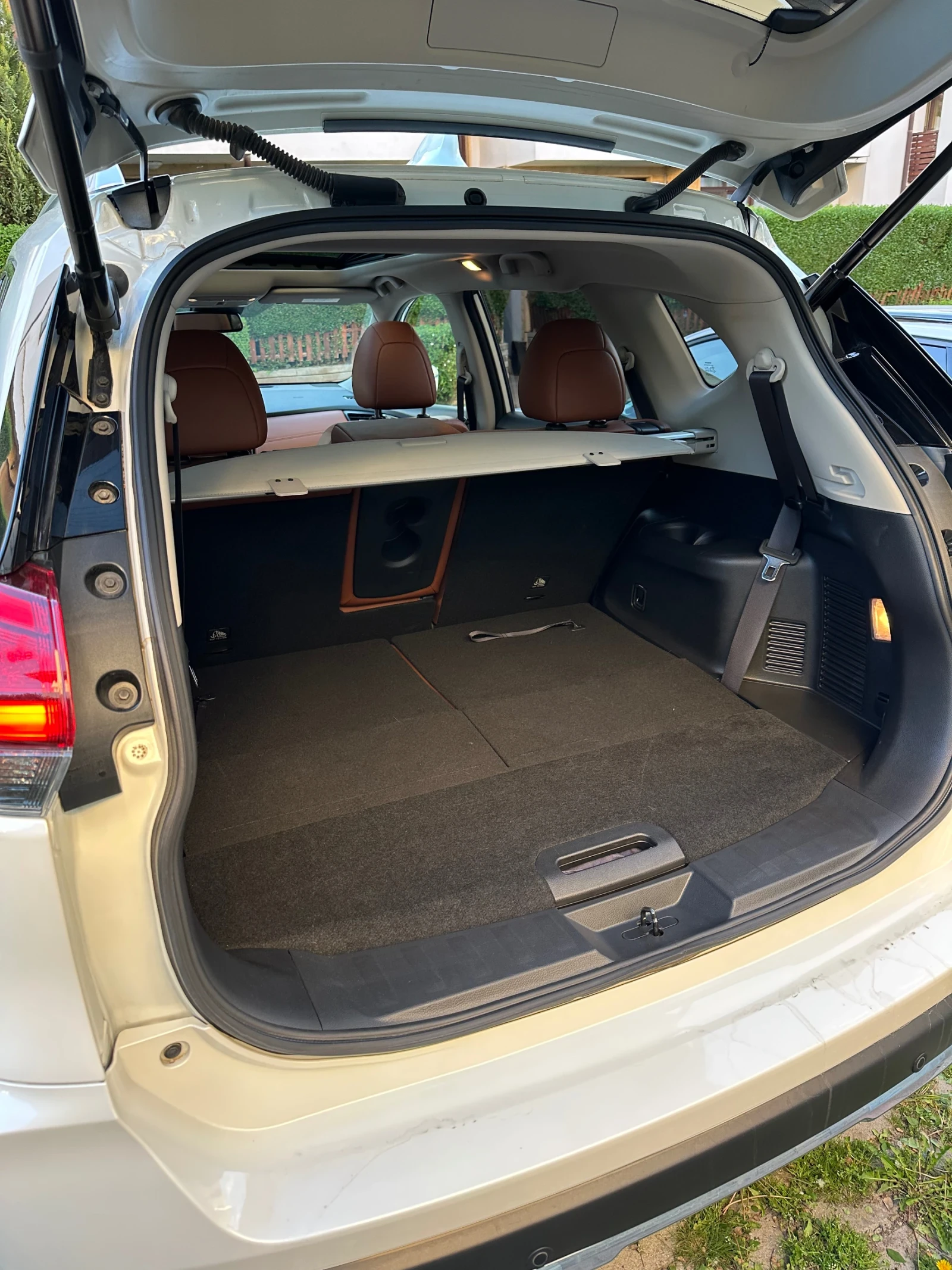 Nissan X-trail, снимка 8 - Автомобили и джипове - 55714968