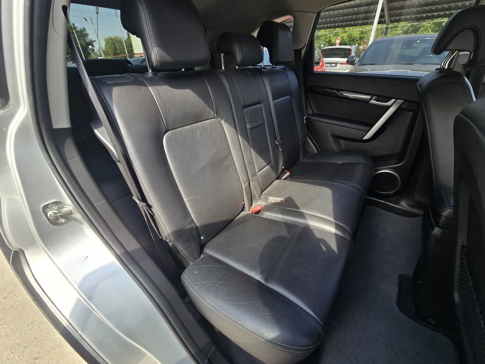 Chevrolet Captiva 2.2LTZ 184к.с Навигация Камера , снимка 14 - Автомобили и джипове - 55902129
