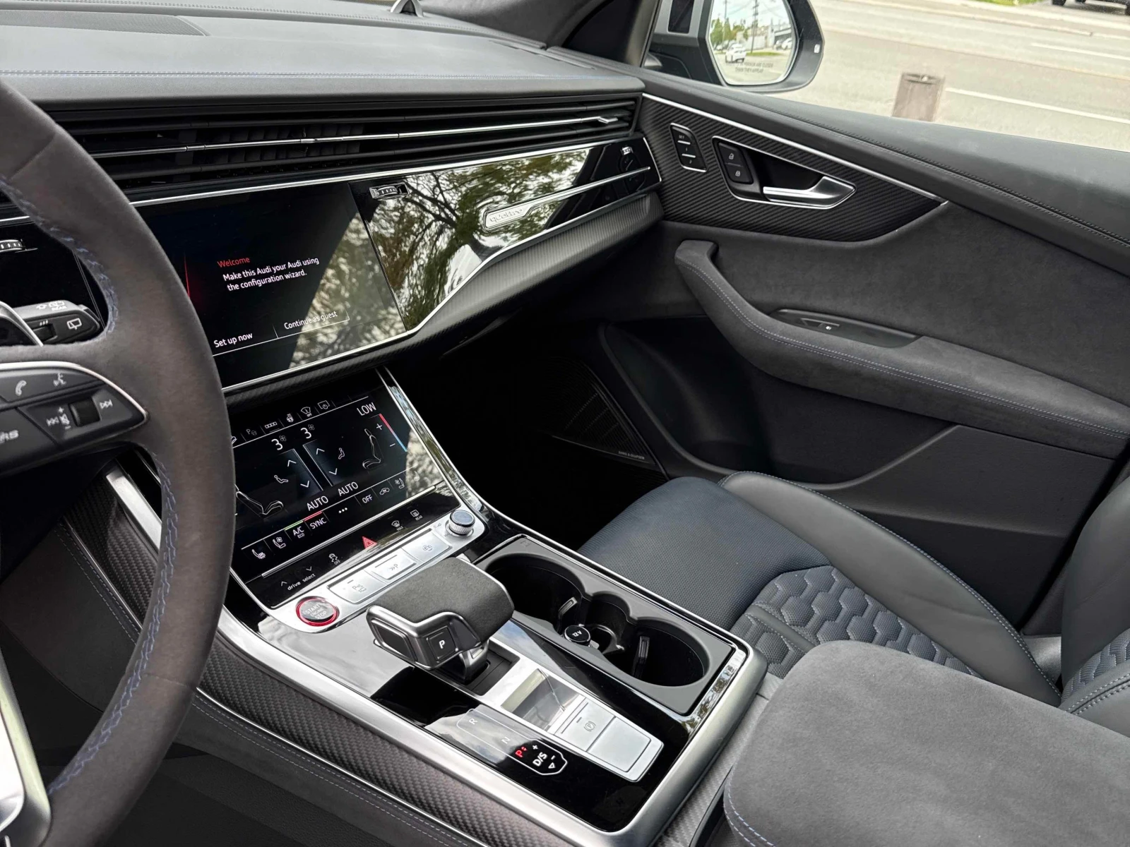 Audi RSQ8  performance / CARFAX / FULL, снимка 9 - Автомобили и джипове - 56071507