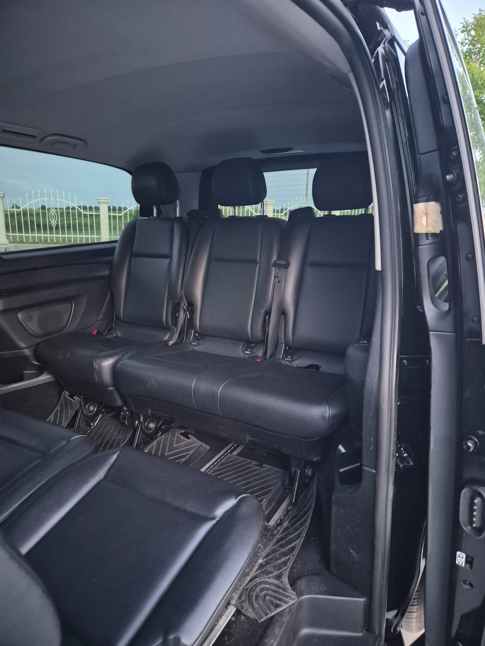 Mercedes-Benz V 220, снимка 8 - Бусове и автобуси - 55412805