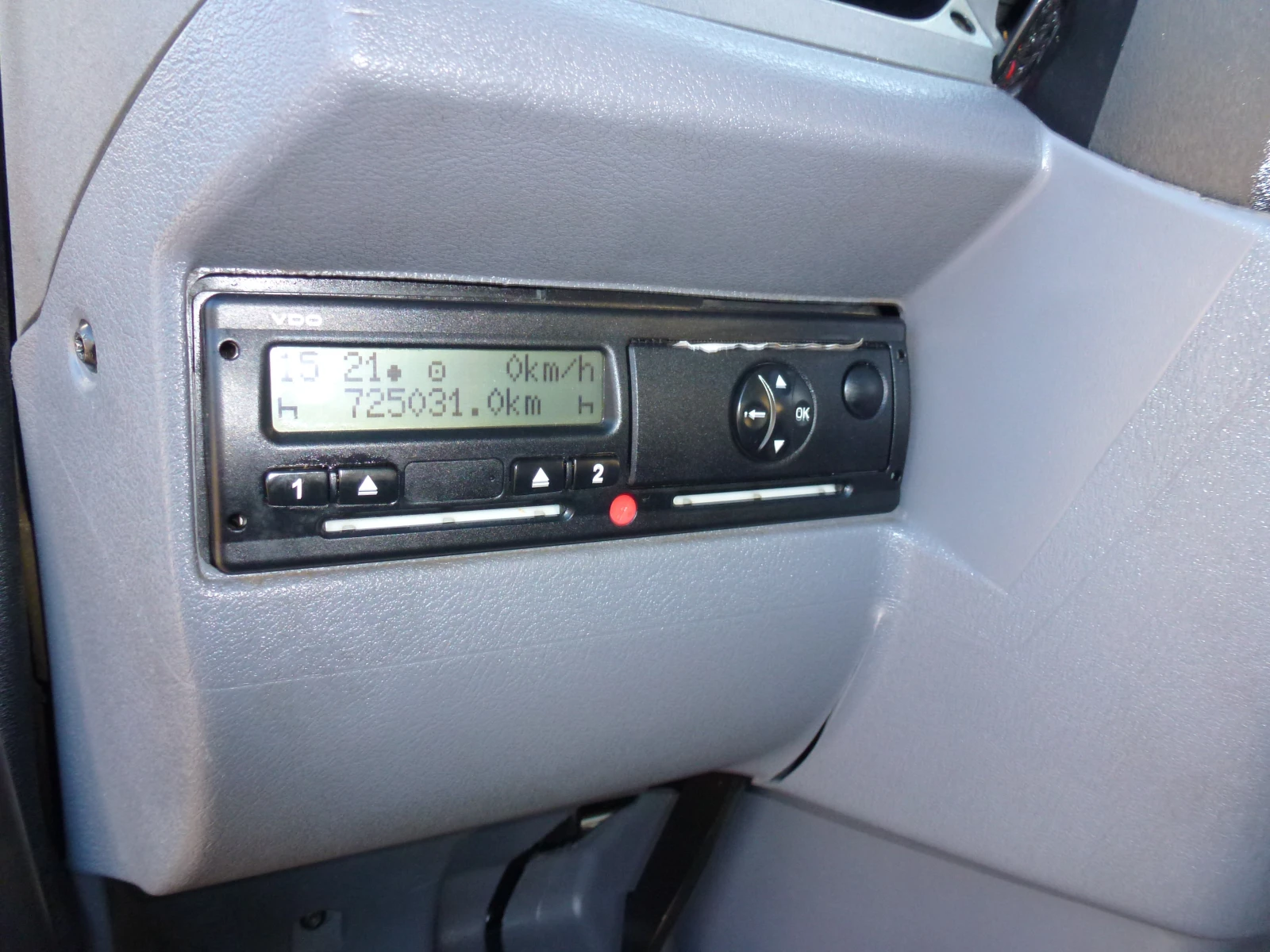 Renault Premium 6.7 тонен кран, снимка 13 - Камиони - 53738467