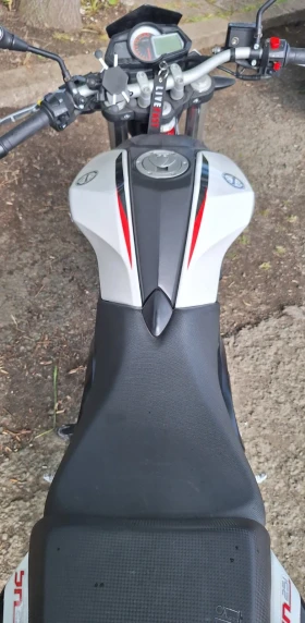 Benelli 250, снимка 5