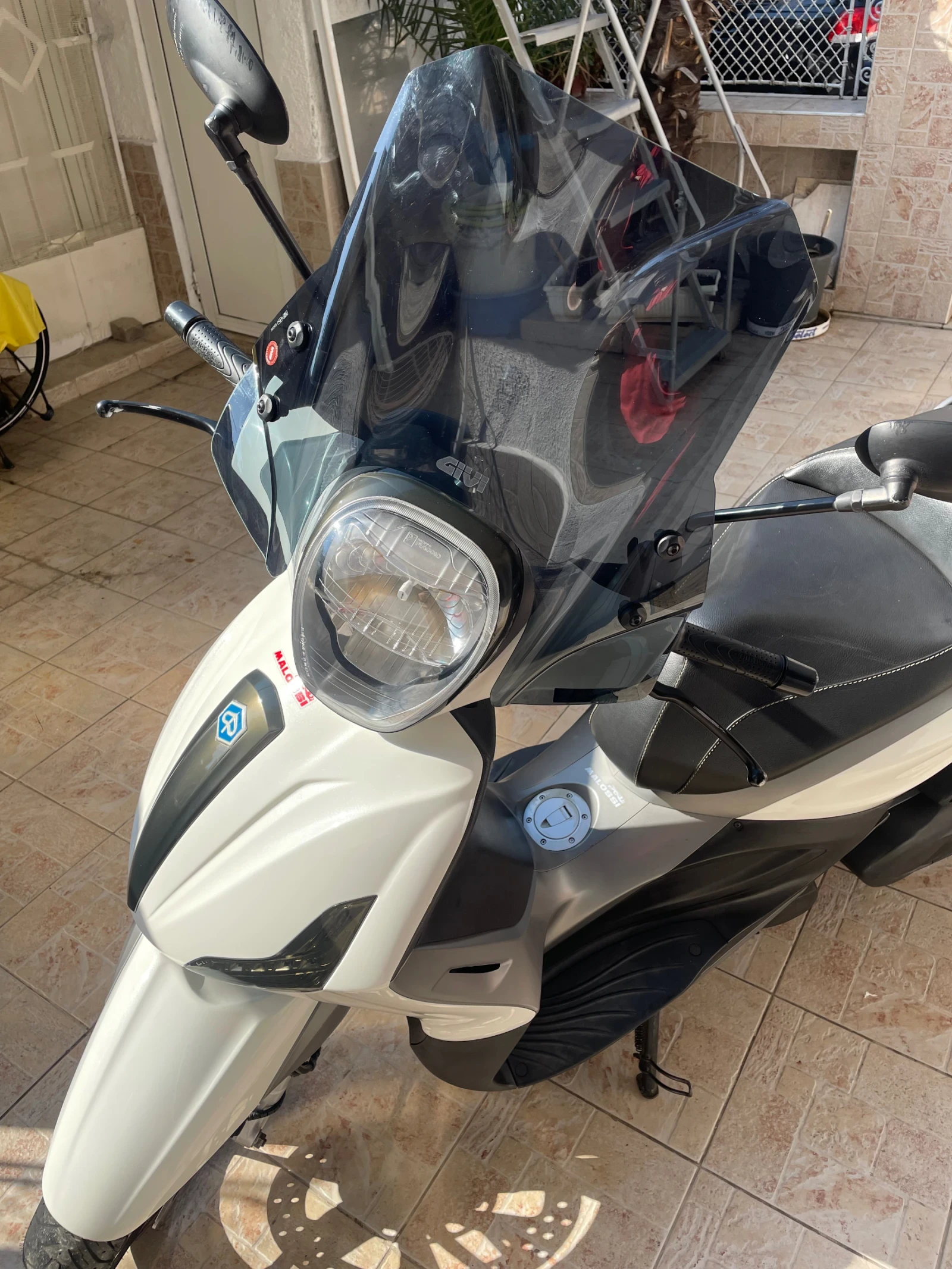 Piaggio Beverly SportTouring 350, снимка 3 - Мотоциклети и мототехника - 54101093