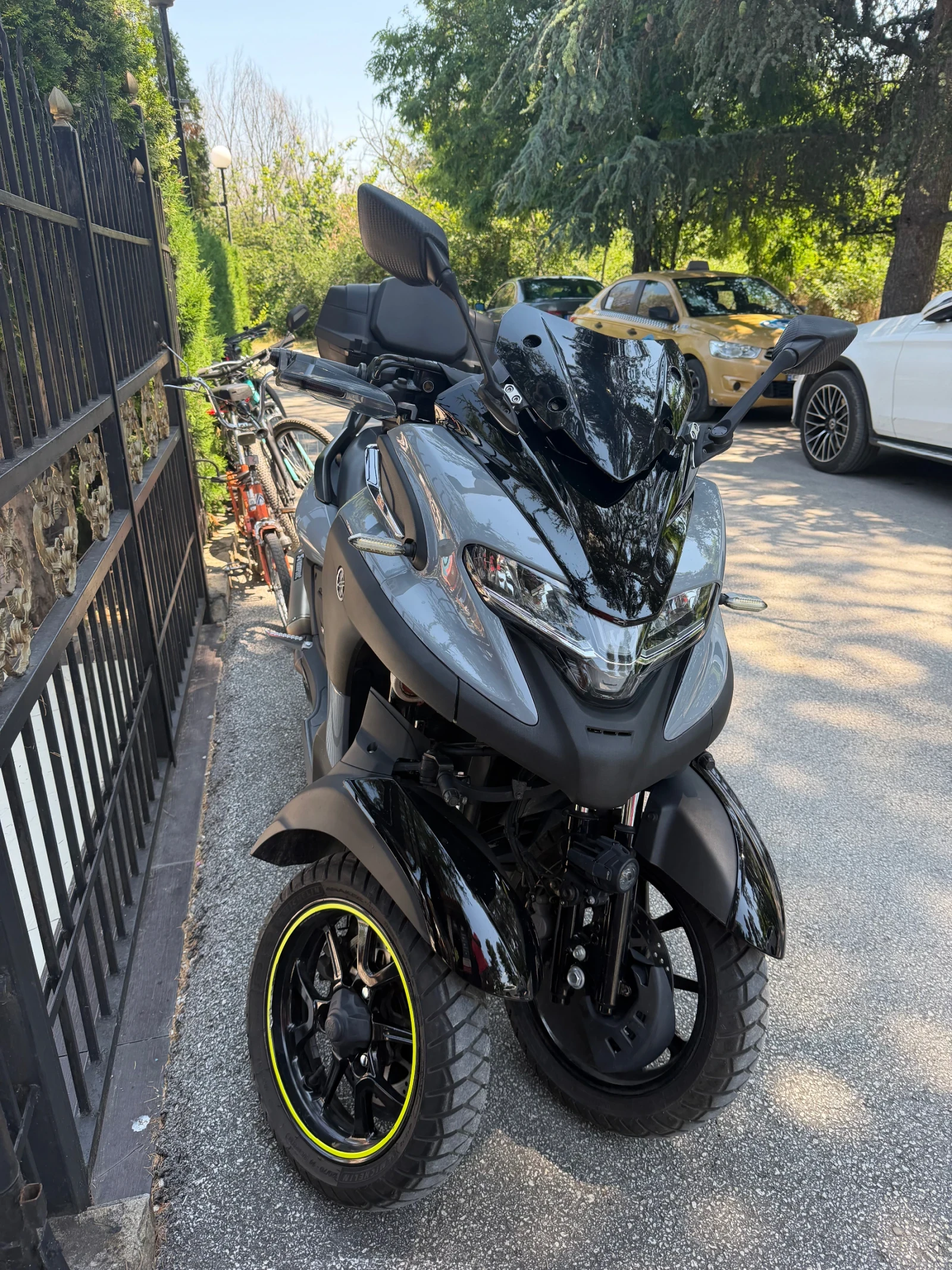 Yamaha Tricity Уникат-Акрапович-Нардогрей!!, снимка 7 - Мотоциклети и мототехника - 54825161