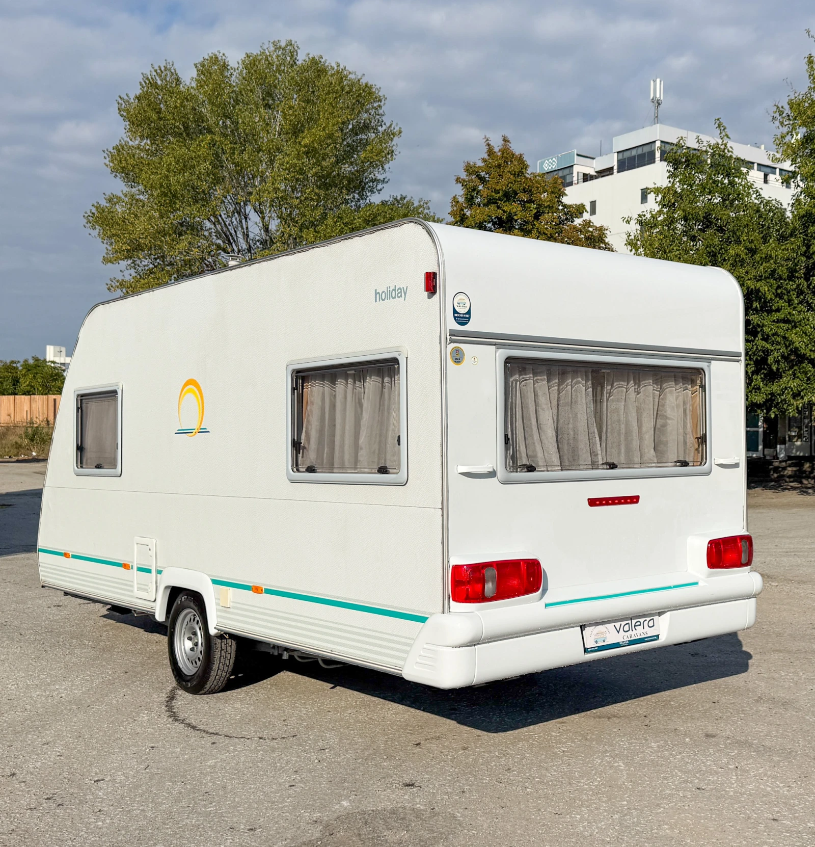 Каравана Eifelland Holiday 450/форселт - изображение 2