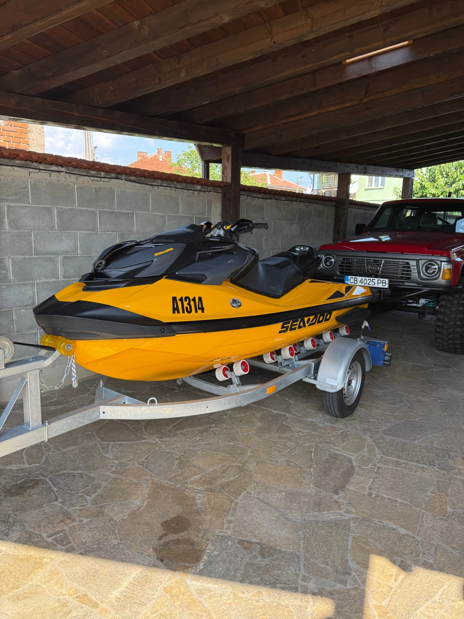Джет Bombardier Sea Doo RXP 300