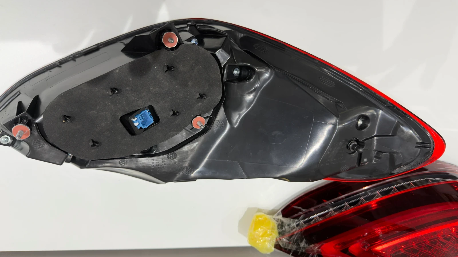 Европейски стопове за W205 2014-2019г , снимка 14 - Части - 54844222