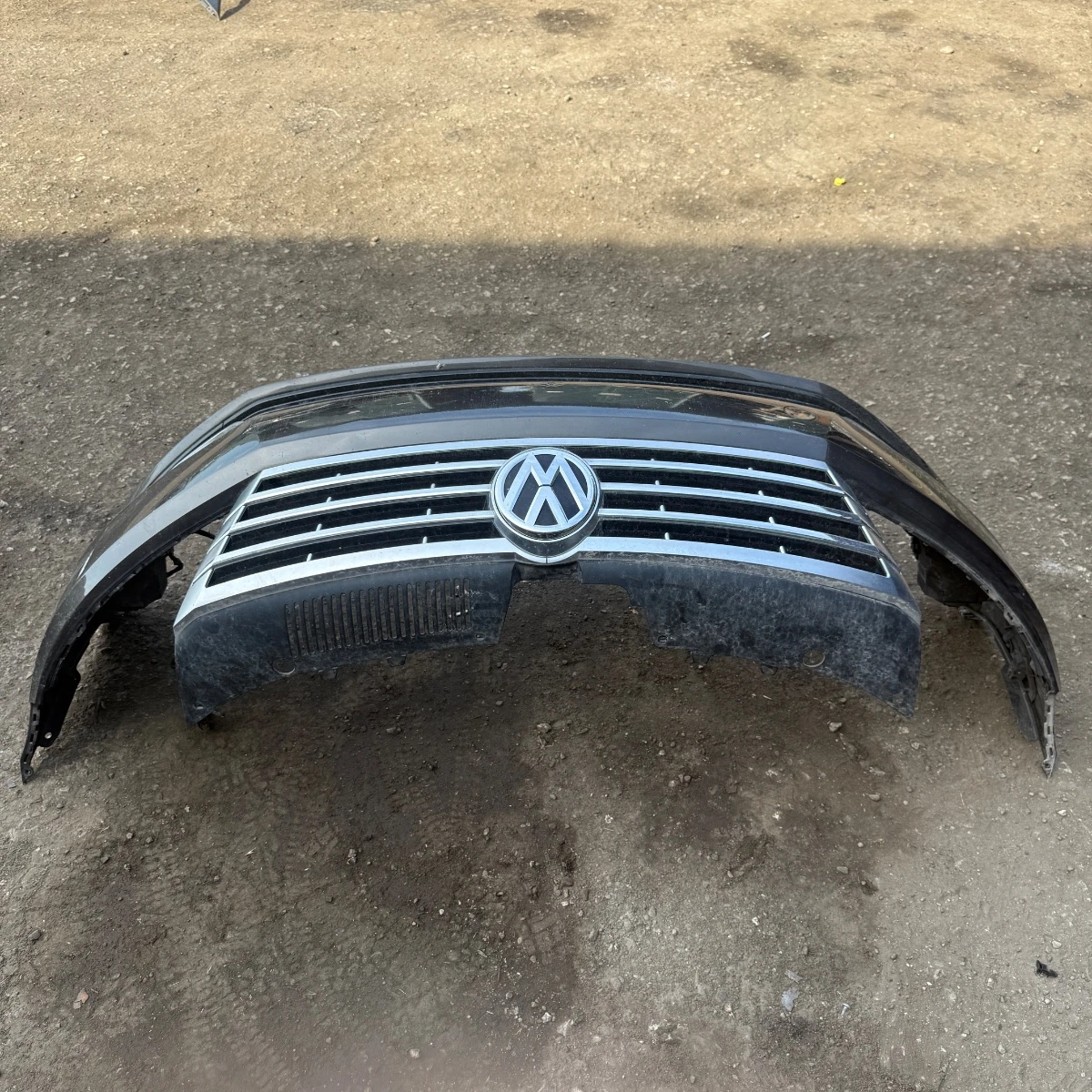Предна броня за VW Passat CC Facelift без парктроници ном 601 1760-601-1760