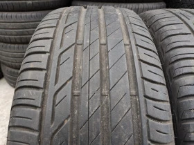 Гуми Летни 215/55R17, снимка 1 - Гуми и джанти - 44289060