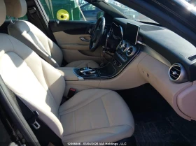 Mercedes-Benz C 300 AMG* 4MATIC* Панорама* Памет* Подгрев* 2 ключа, снимка 6