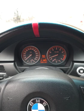 BMW 335 Комби, снимка 2