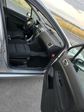 Обява за продажба на Peugeot 307 1.6i ~2 220 лв. - изображение 6