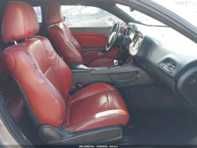 Dodge Challenger SXT PLUS/КОЖА/НАВИ/ ОТ 175 ЕВРО НА МЕСЕЦ - 8299 € / 16231.43 лв. - 40220203 5