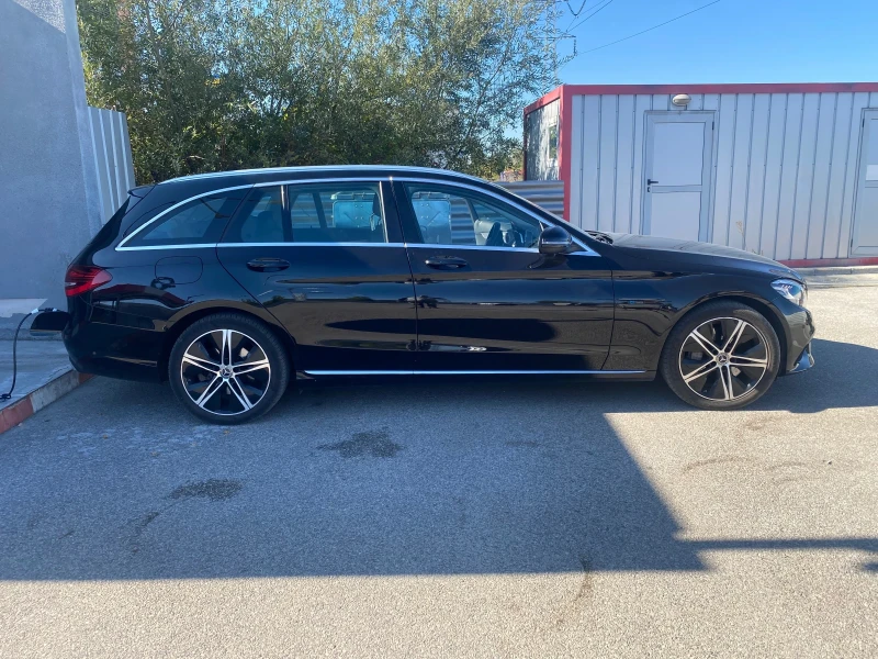 Mercedes-Benz C 300 De, снимка 8 - Автомобили и джипове - 47785397