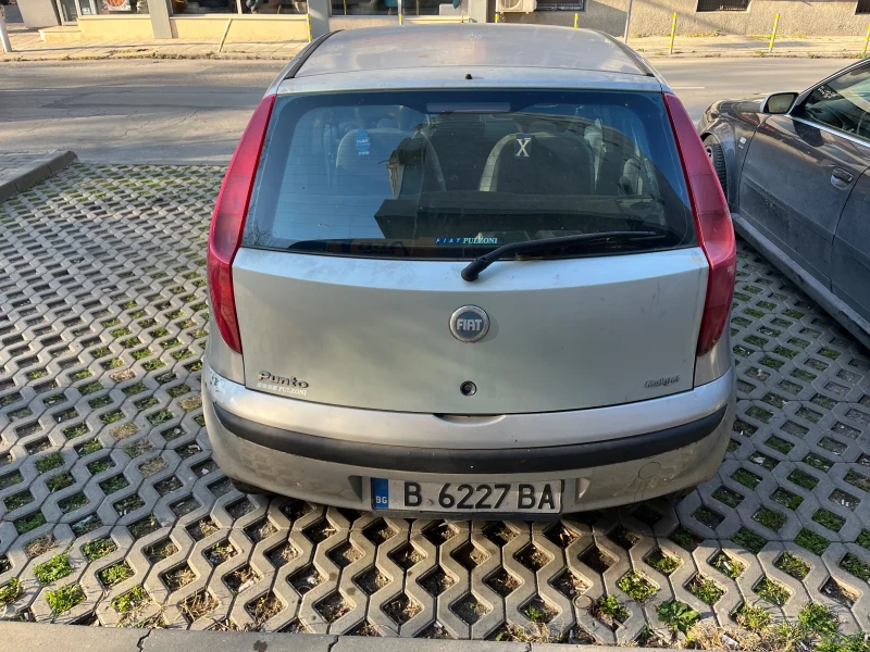 Fiat Punto, снимка 8 - Автомобили и джипове - 48391429