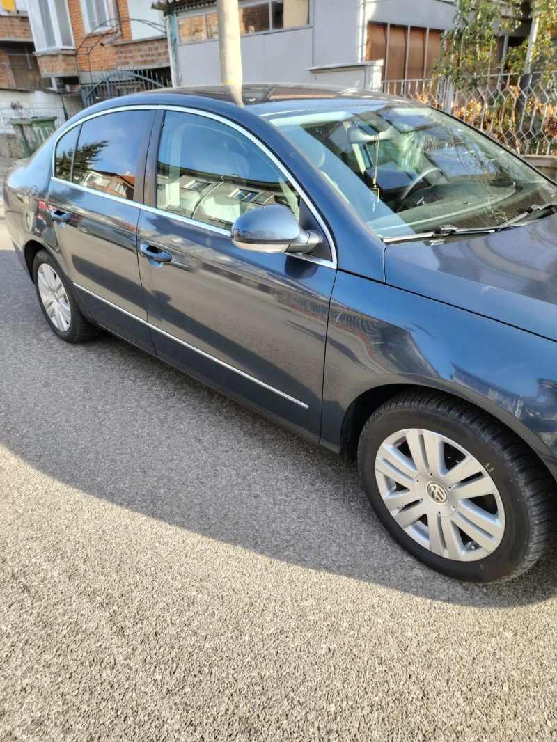 VW Passat В6, снимка 6 - Автомобили и джипове - 48604484