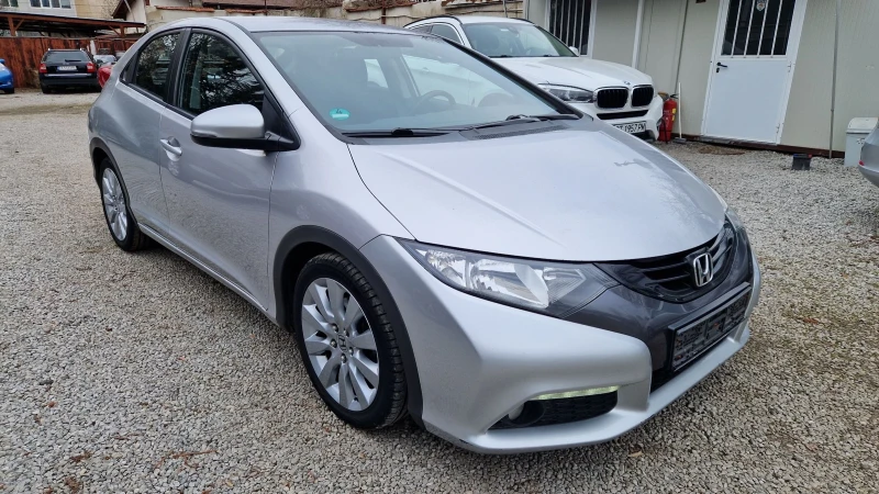 Honda Civic 2.2 CDI.SPORT 150 кс.6 ск.Камера.Евро 5, снимка 3 - Автомобили и джипове - 49137901