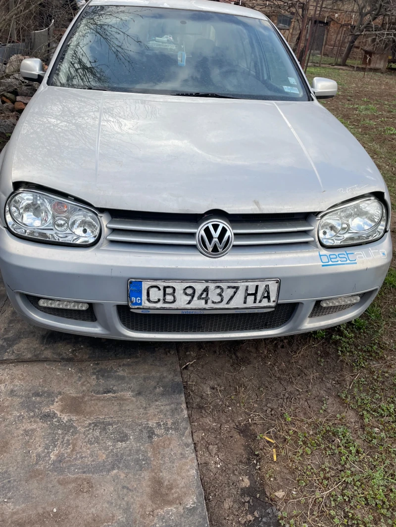 VW Golf 1.6 бензин на части, снимка 1 - Автомобили и джипове - 49473841