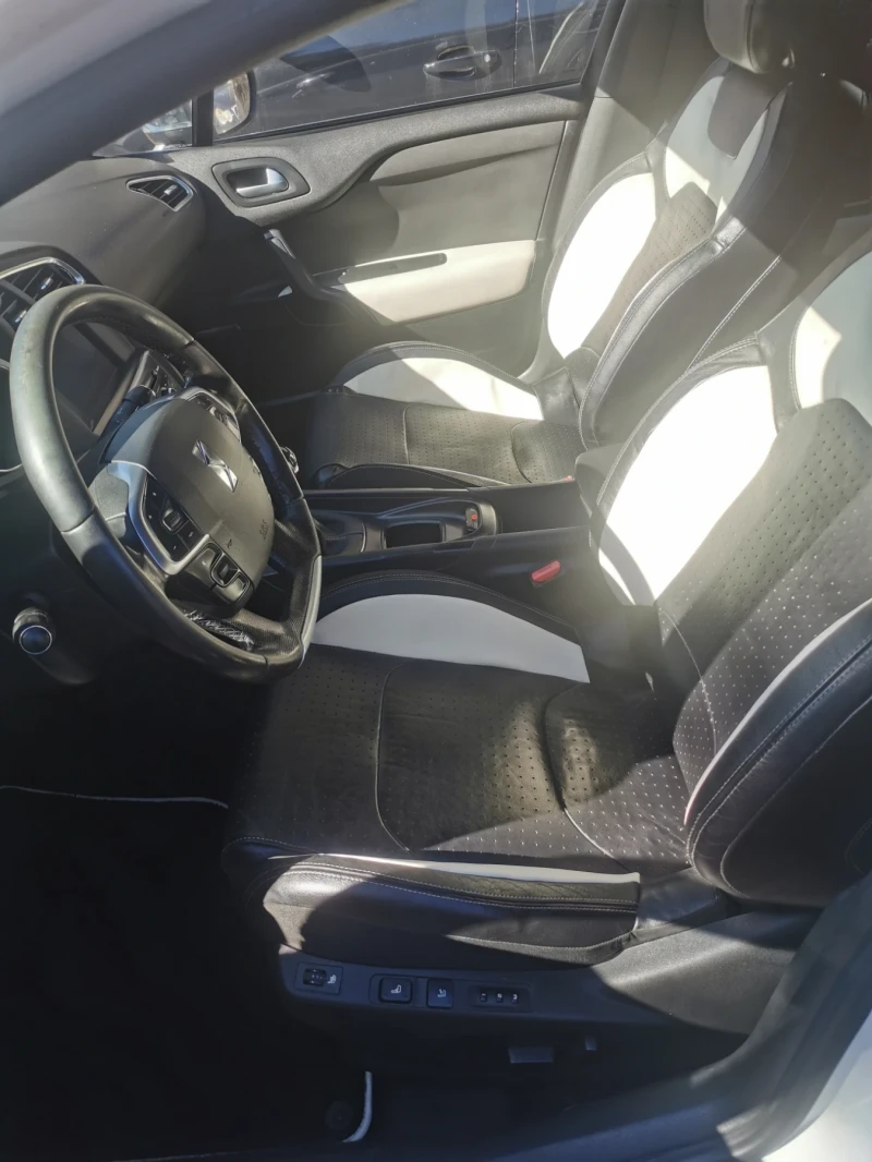 Citroen DS4 2.0HDI 163 NAVI, снимка 9 - Автомобили и джипове - 52122492