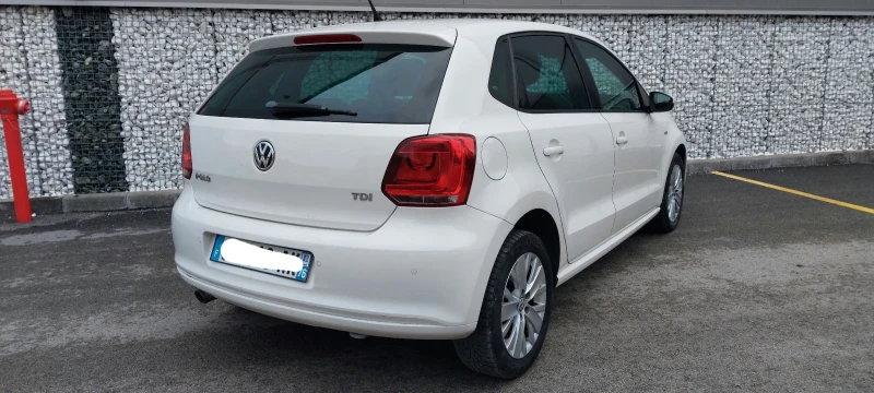 VW Polo LIFE FACELIFT 1.6TDI 90к.с., снимка 4 - Автомобили и джипове - 53418618