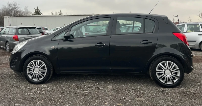 Opel Corsa 1.2 Фейс/Euro5a/ Klimatronik, снимка 4 - Автомобили и джипове - 53480763