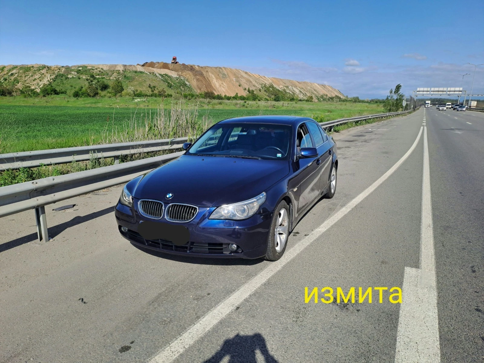 BMW 523  - изображение 6