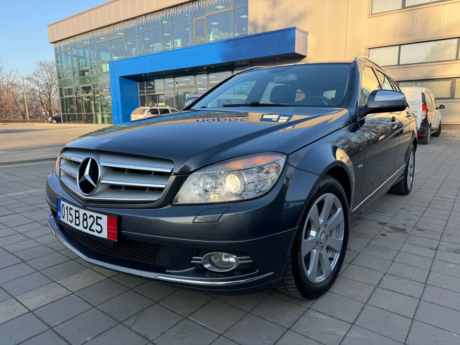 Mercedes-Benz C 200 2.2CDi Navi Xenon Leder Cruise Avangard FullOption - изображение 4
