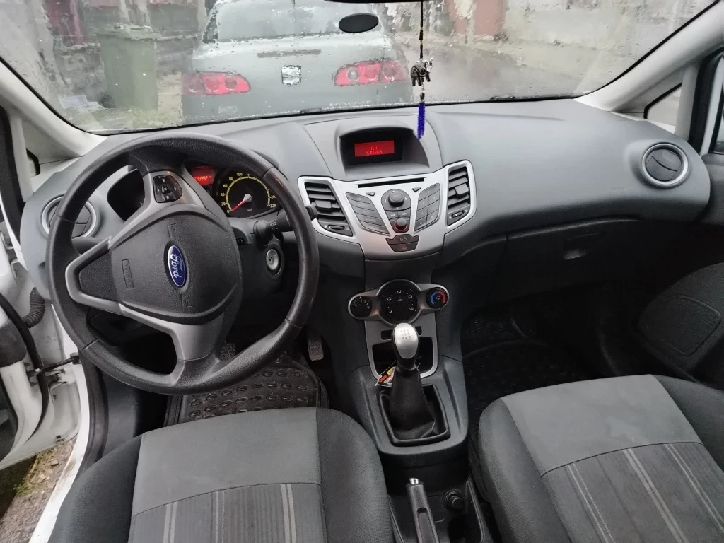 Ford Fiesta  - изображение 3