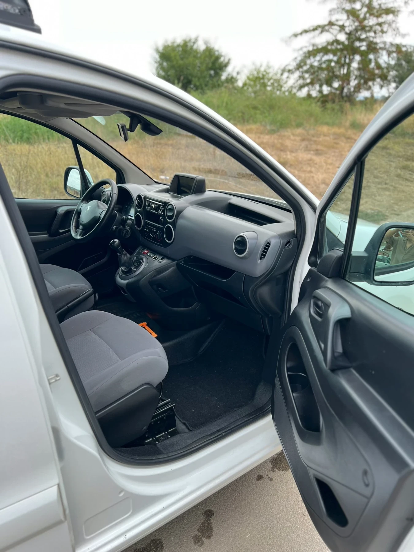 Peugeot Partner 1.6eHDI FACELIFT | Mobile.bg � ����������� 13