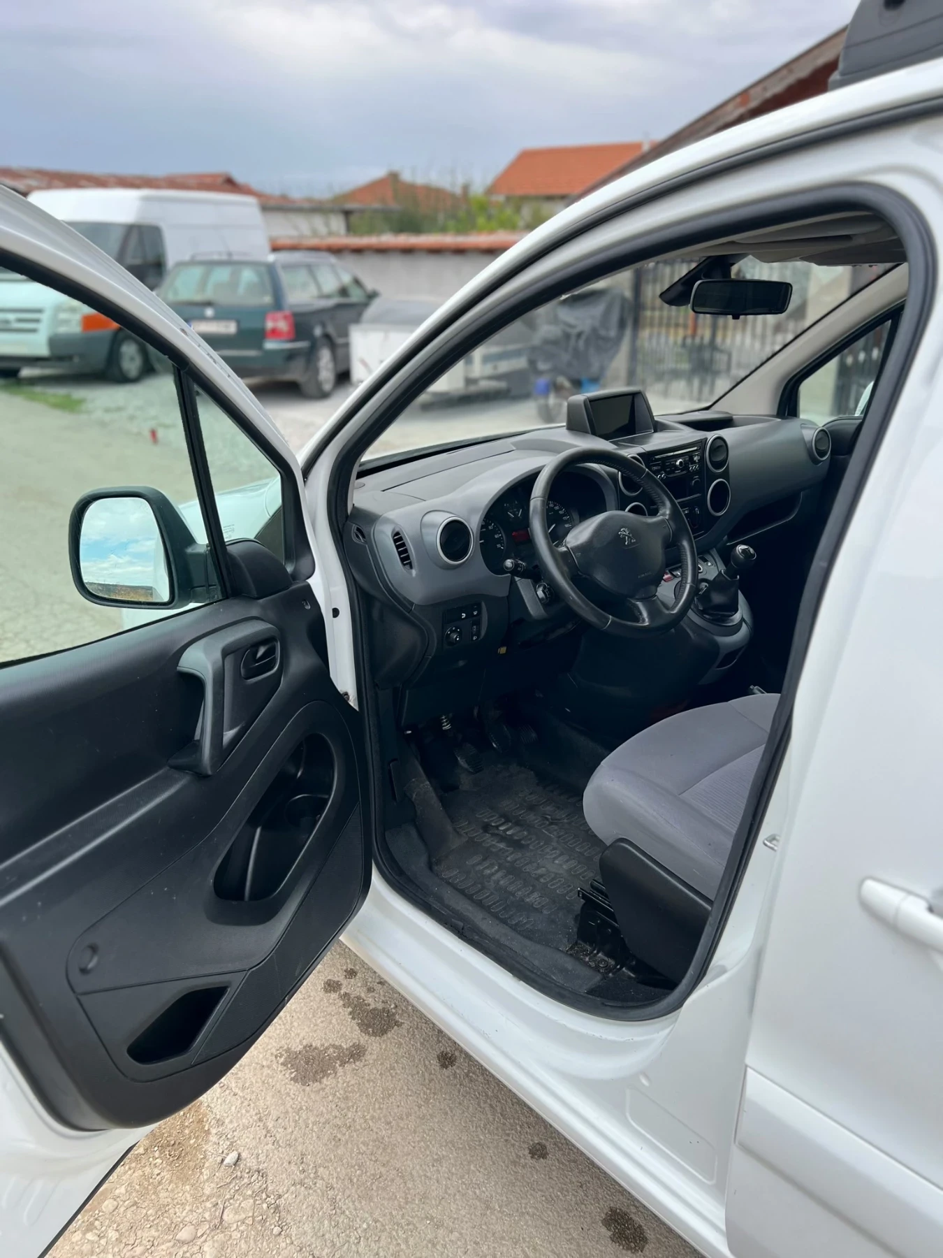 Peugeot Partner 1.6eHDI FACELIFT | Mobile.bg � ����������� 11