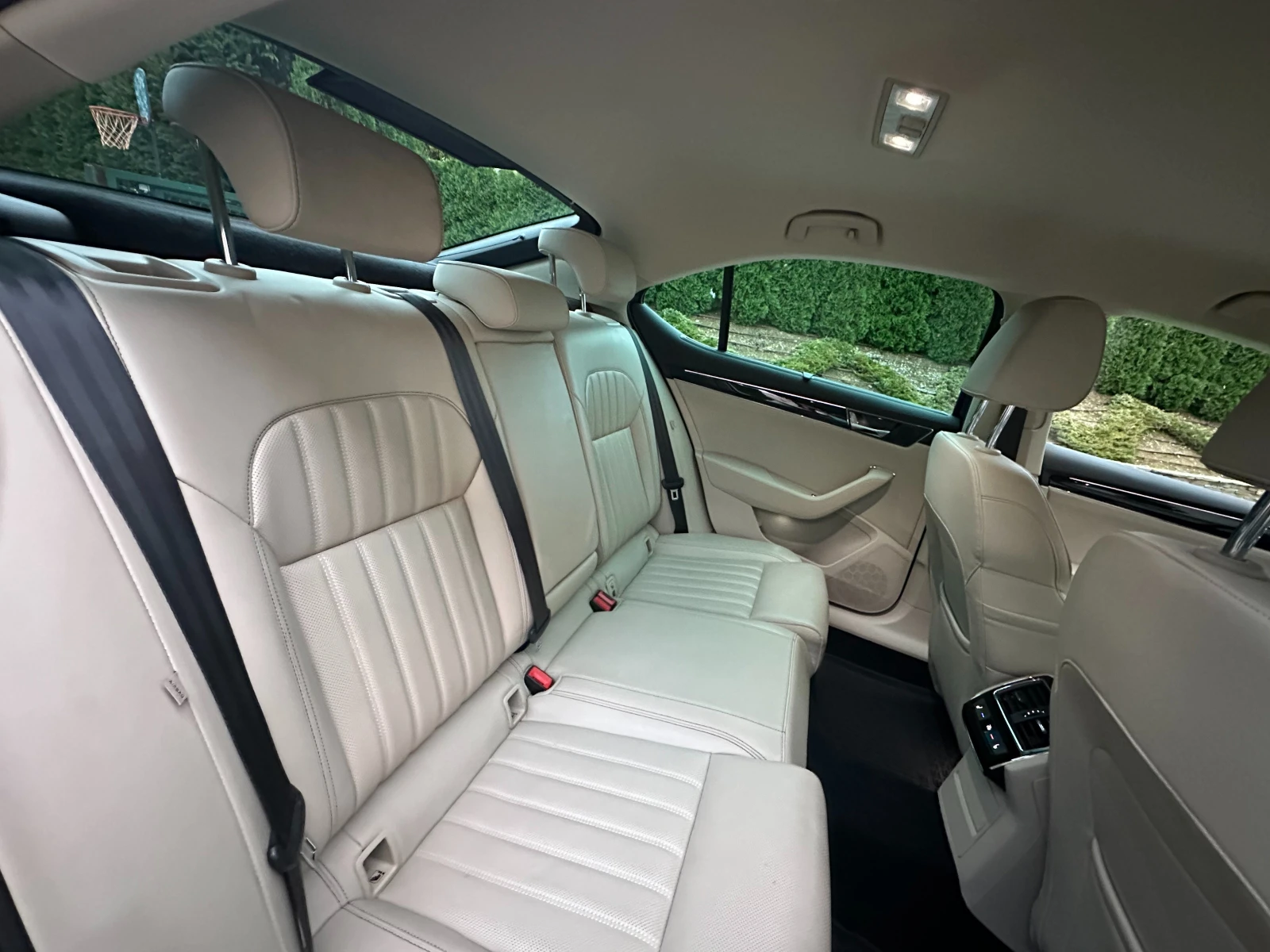 Skoda Superb L&K 84000/ / 2.0 TDI 147 kW   4x4   | Mobile.bg   15