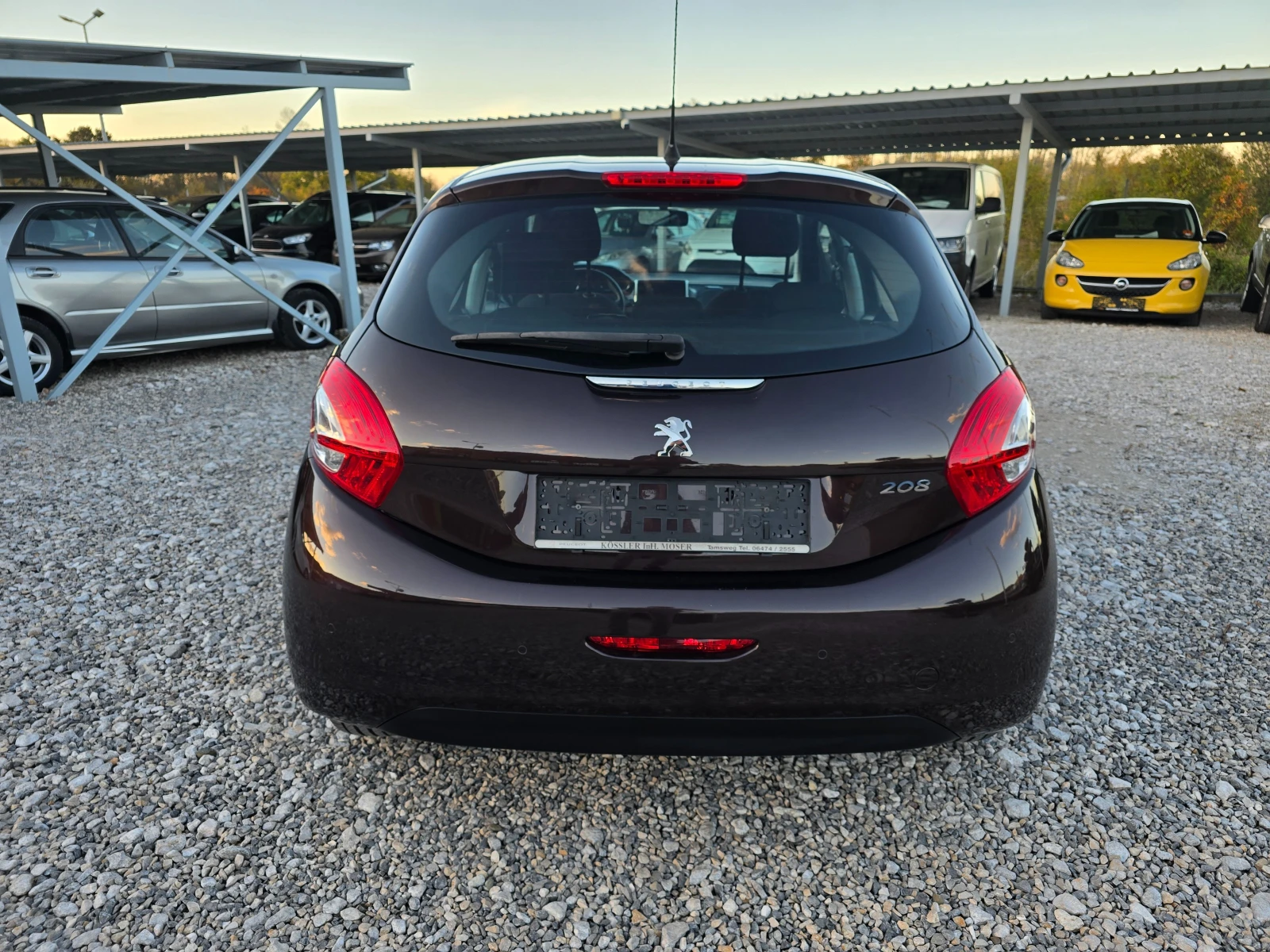 Peugeot 208 1.4 БЕНЗИН ! ! РЕАЛНИ КИЛОМЕТРИ - изображение 4