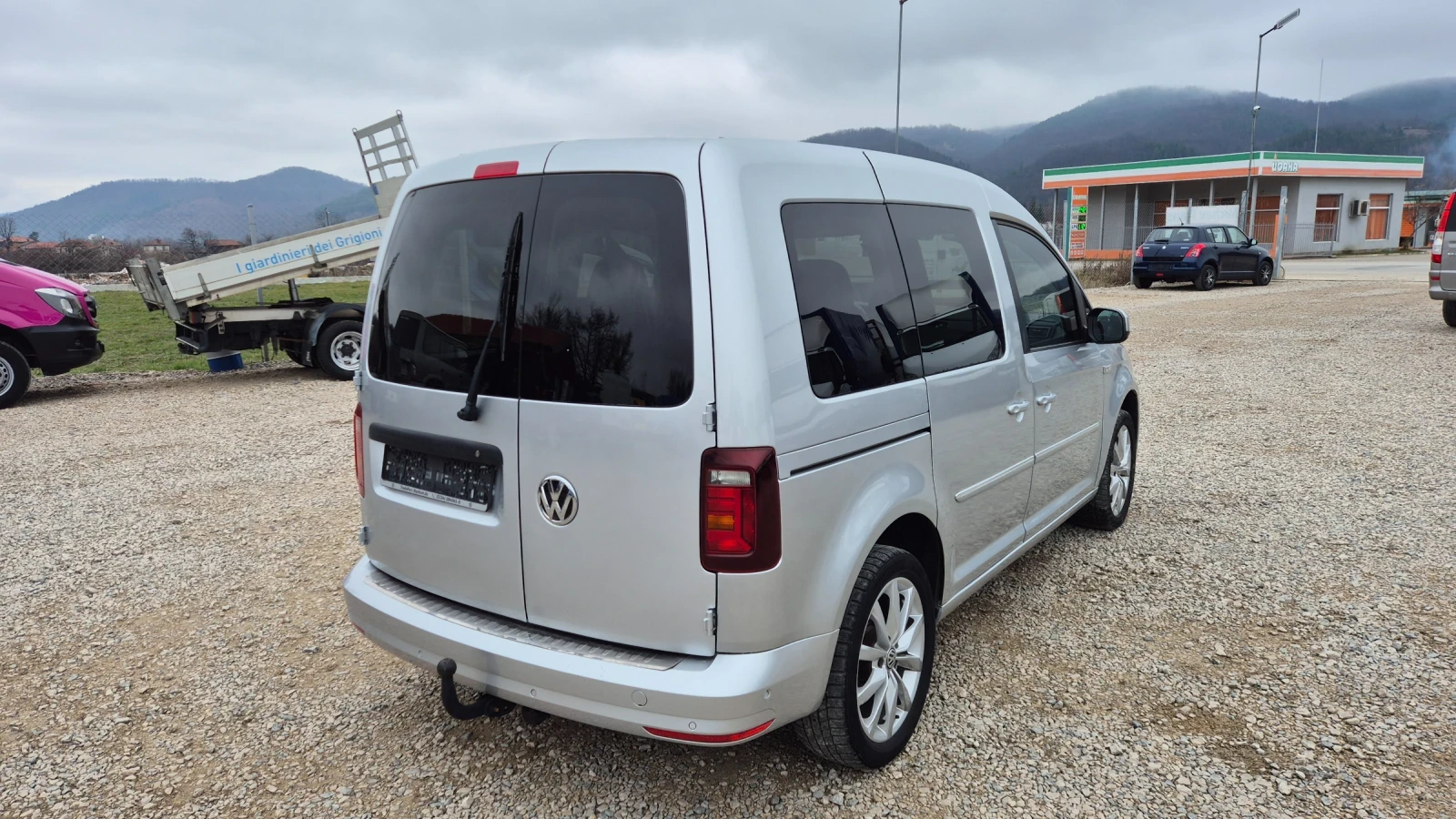 VW Caddy 2.0TDi* DSG* NAVI* AC*  - изображение 5