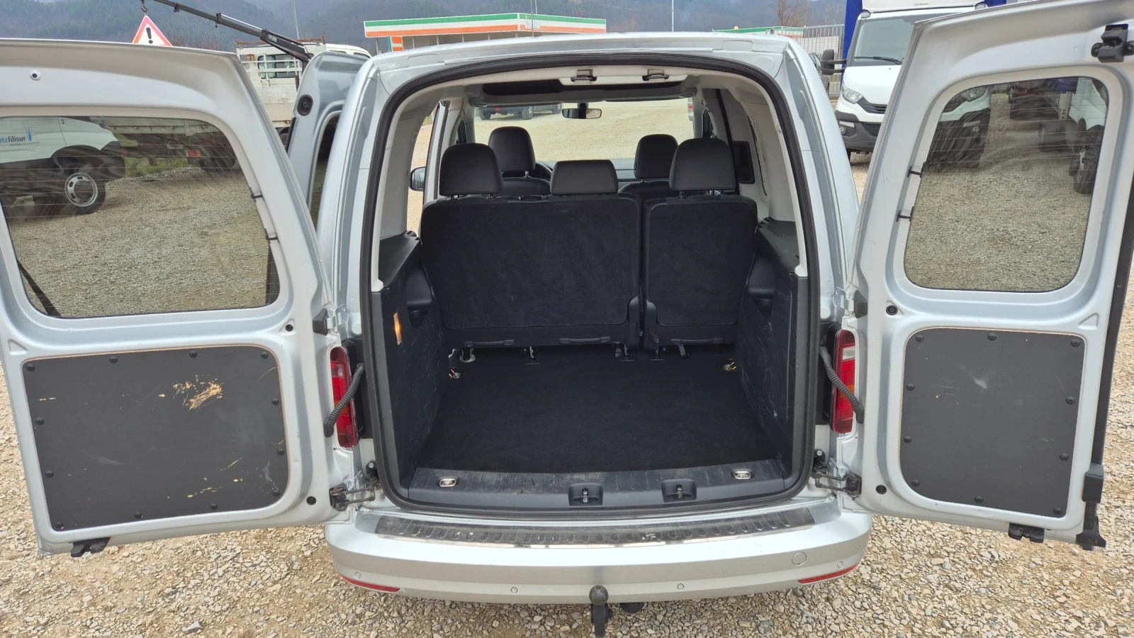 VW Caddy 2.0TDi* DSG* NAVI* AC*  - изображение 7