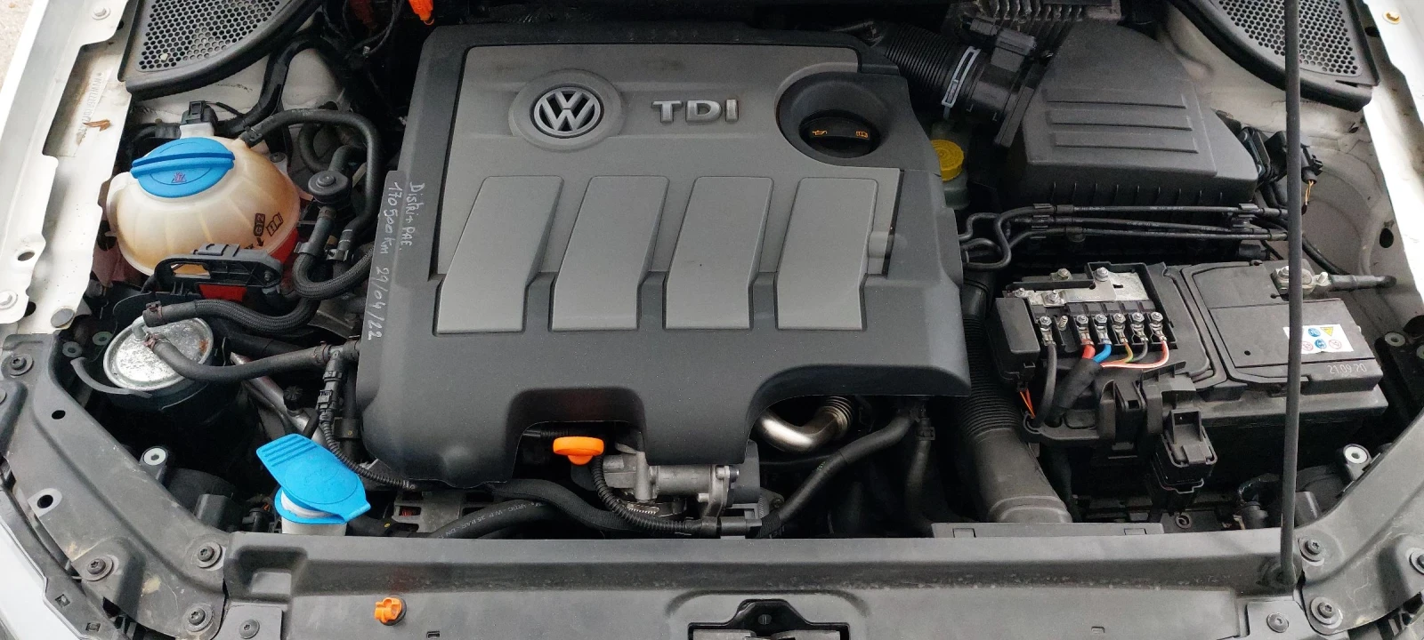 VW Polo LIFE FACELIFT 1.6TDI 90к.с. - изображение 8